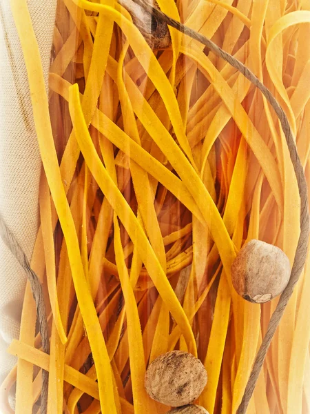 装飾された唐辛子のパスタ — ストック写真