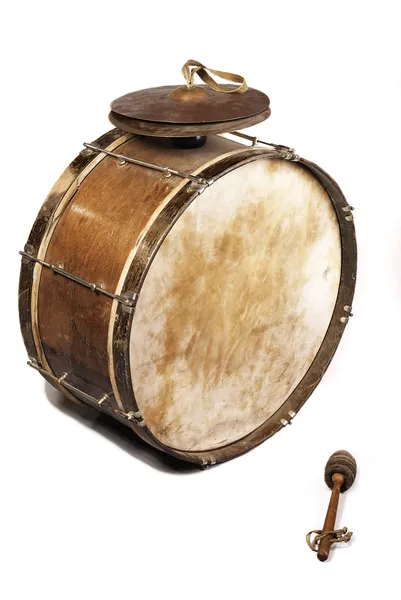The old, worldly-wise, dusty bass drum — Stock Photo, Image
