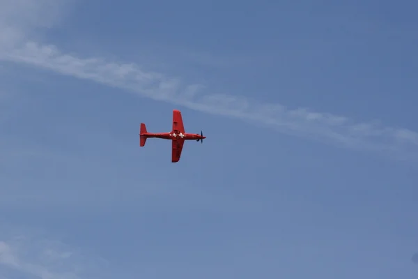 เครื่องบินขนาดเล็กที่ออกอากาศ — ภาพถ่ายสต็อก