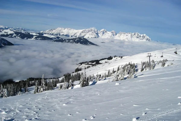 高山滑雪坡 — 图库照片