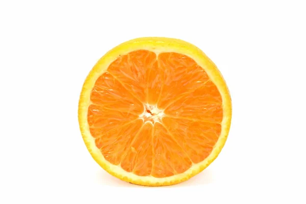 Una naranja cortada —  Fotos de Stock