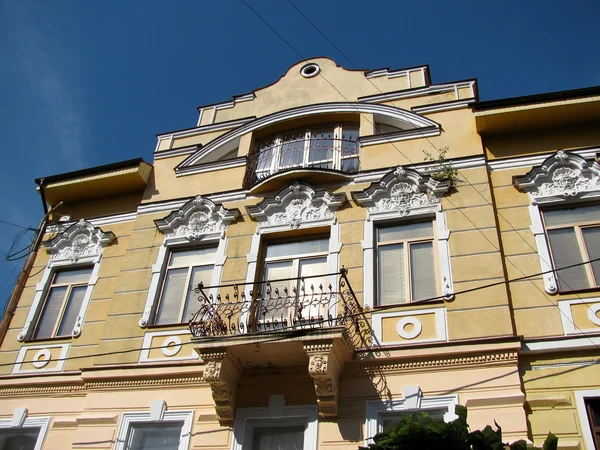 Facade of old house — Stock Photo, Image