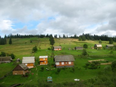 Dağlardaki köy