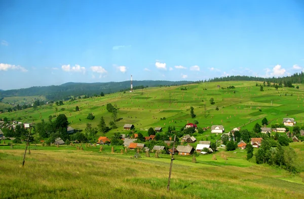 Village in mountains — Stock Photo, Image