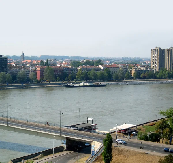 Bridge through Danube — Stock Photo, Image