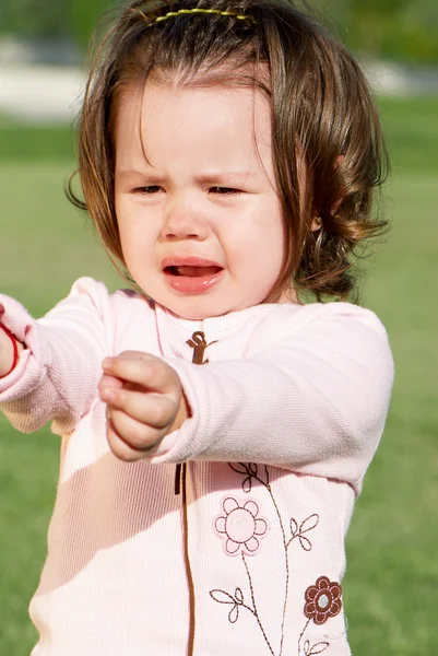 Kränkt liten flicka — Stockfoto