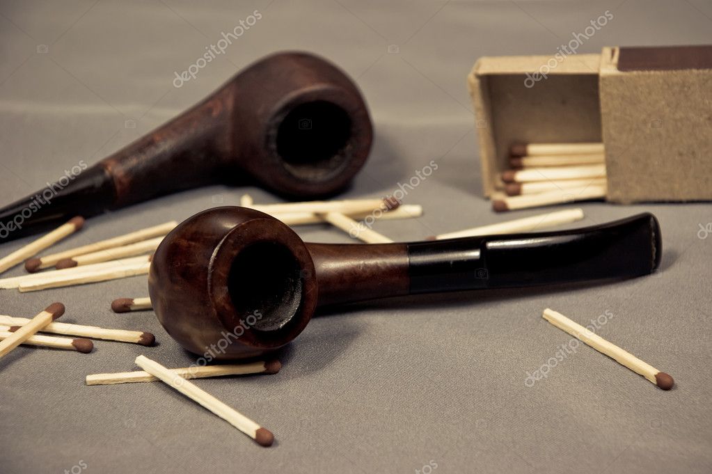 Tobacco pipes and matches — Stock Photo © zipich 2045941