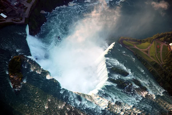 加拿大瀑布 — 图库照片
