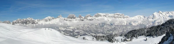 Panoramic alpine view — Stock Photo, Image