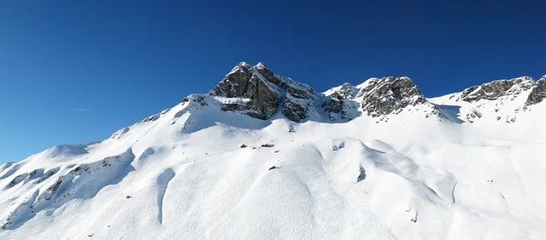 Панорамный альпийский вид — стоковое фото