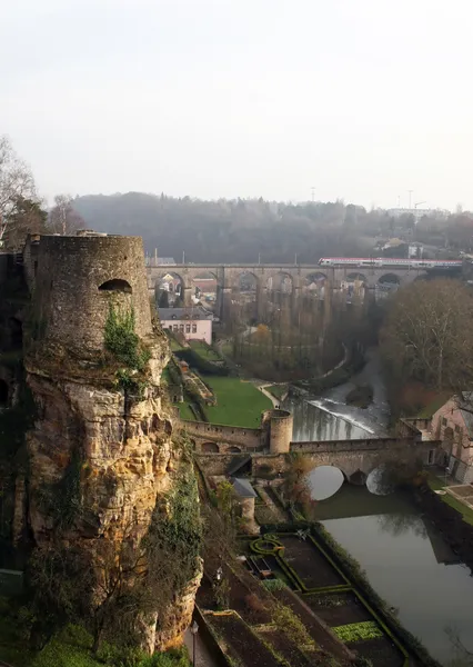 Middeleeuwse vestingwerken in Luxemburg — Stockfoto