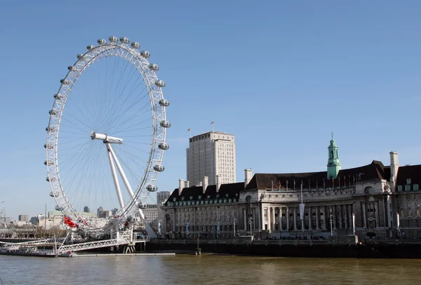 London Eye i akwarium — Zdjęcie stockowe