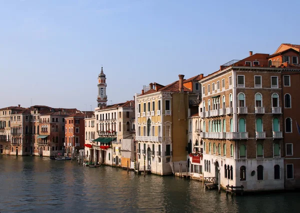 Venetië canal Grande bij zonsondergang — Stockfoto