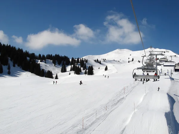 Esquí en los Alpes suizos —  Fotos de Stock
