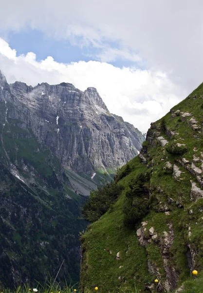 Vista alpina — Fotografia de Stock