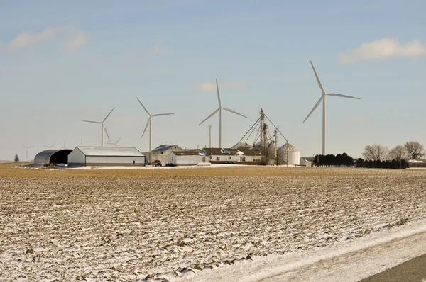 Granja familiar de turbinas eólicas Indiana —  Fotos de Stock