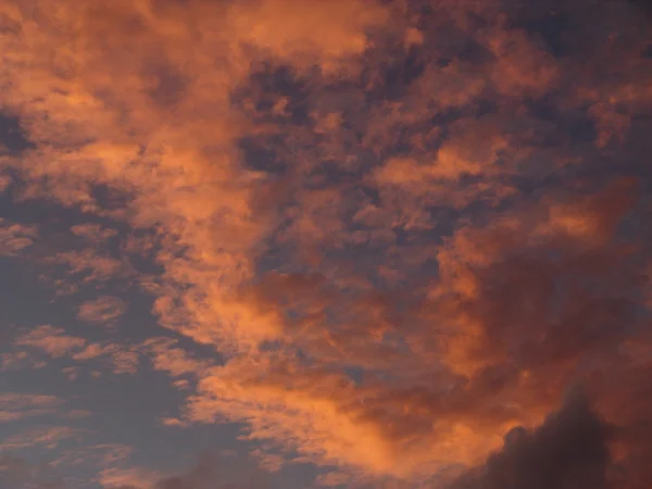 Altın bulutlar — Stok fotoğraf