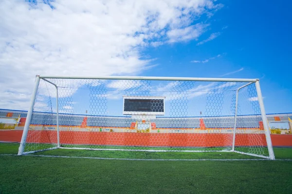 Stadium - fotbollsplan med målet — Stockfoto