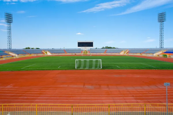 STADIUM - Campo de futebol com gol — Fotografia de Stock