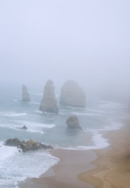 12 Apostel on Great Ocean Road clipart