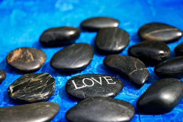 Love and stones — Stock Photo, Image