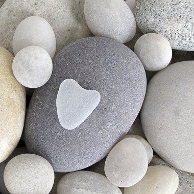 Heart shaped pebble clipart