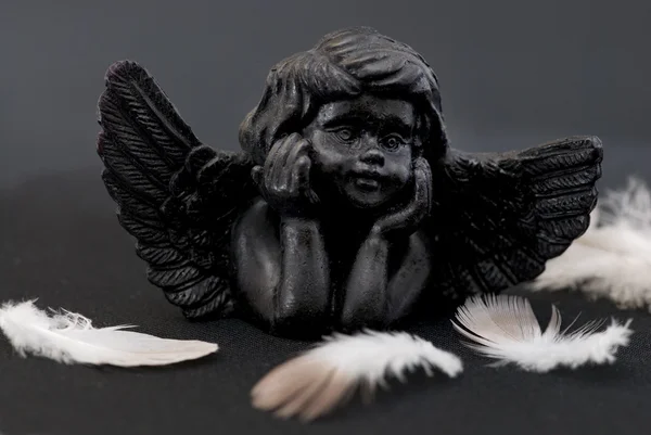 Liten svart ängel — Stockfoto