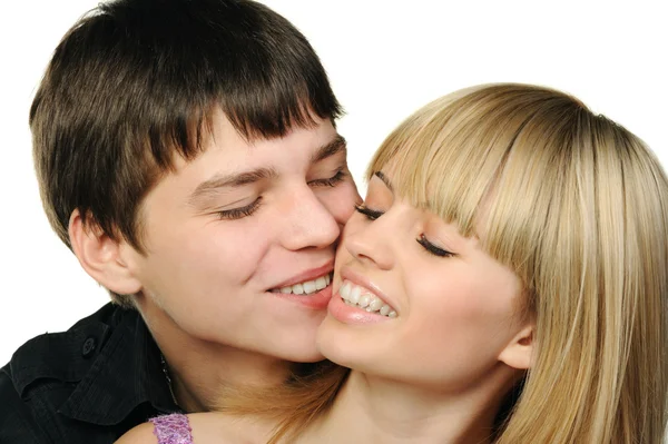 Giovane coppia innamorata — Foto Stock