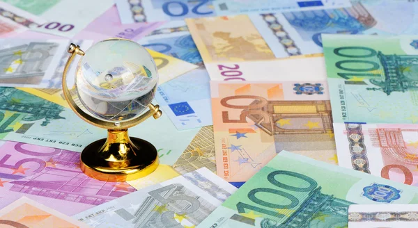 De hele wereld voor euro — Stockfoto