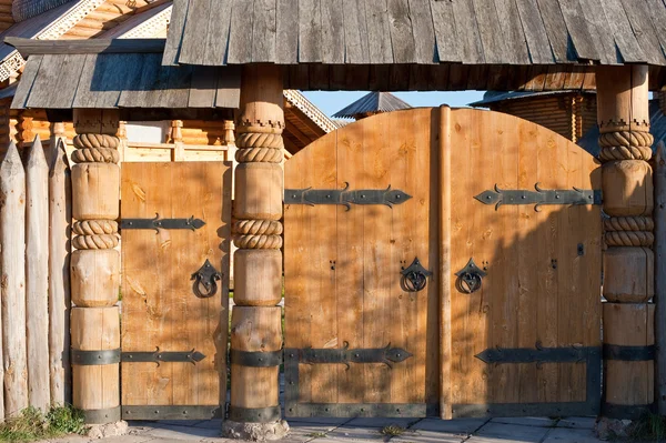 Cancello in legno — Foto Stock