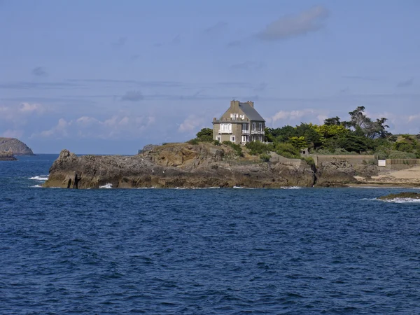Bretonic huset vid havet, Frankrike — Stockfoto