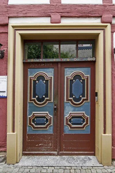 Schöne blaue Tür in duderstadt, deutschland — Stockfoto