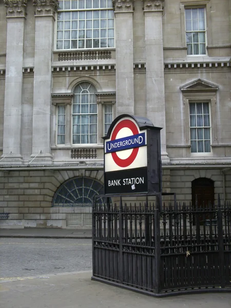 Станция банка, Лондон, Великобритания — стоковое фото