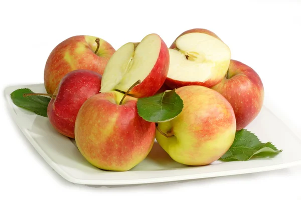 Färska äpplen — Stockfoto