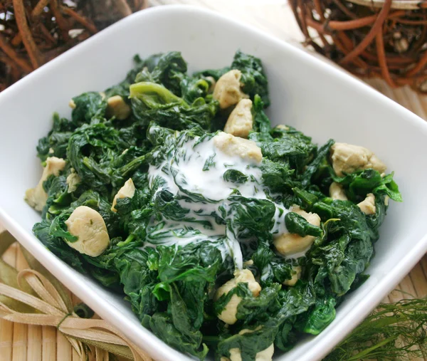 Spinach Chicken Bowl — Stock Photo, Image