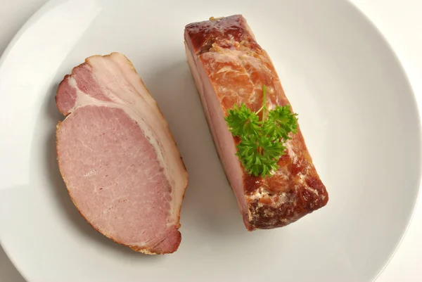 Cooked organic back bacon joint — Stock Photo, Image