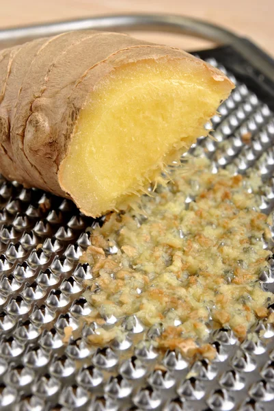 Gengibre de raiz para usar na cozinha — Fotografia de Stock