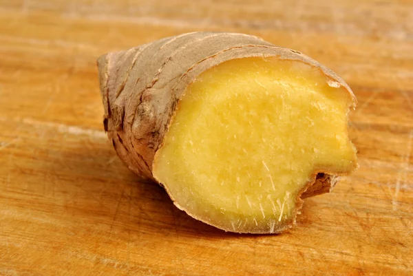 Fresh organic ginger — Stock Photo, Image
