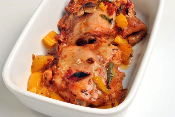 Grilled marinated chicken chasseur — Stock Photo, Image
