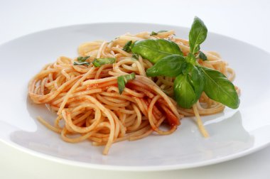 Domates soslu spagetti.