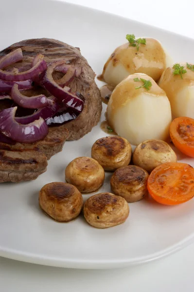 Grilled rump steak and potato — Stock Photo, Image