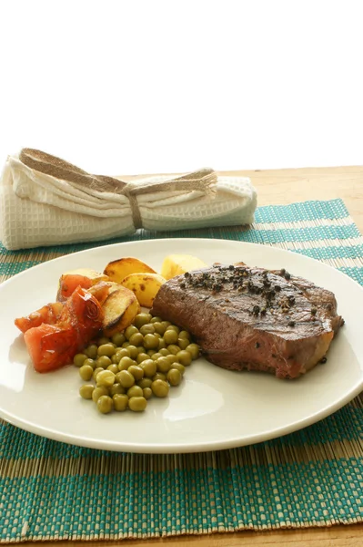 Grilled pepper steak with potato — Stock Photo, Image