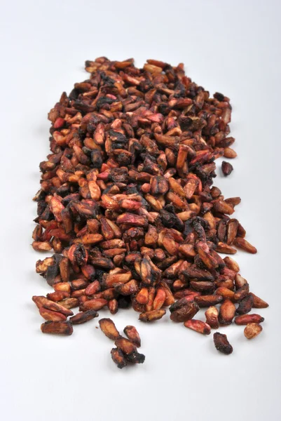 Жареные семена граната — стоковое фото