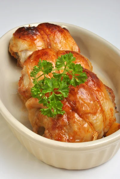Pyszny Kurczak pieczony z oliwek — Zdjęcie stockowe
