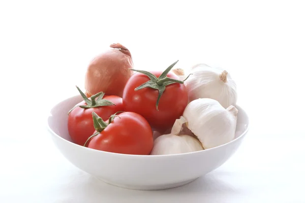Garlic, tomatos and one onion — Stock Photo, Image