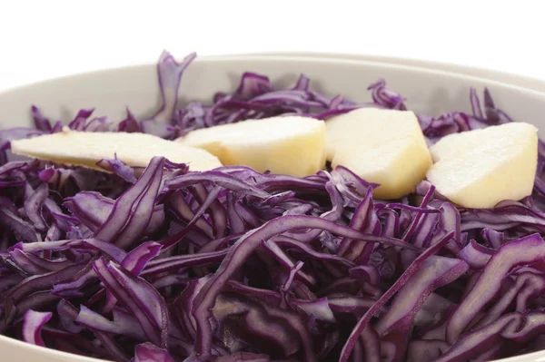 Red cabbage to use as salad — Stock Photo, Image
