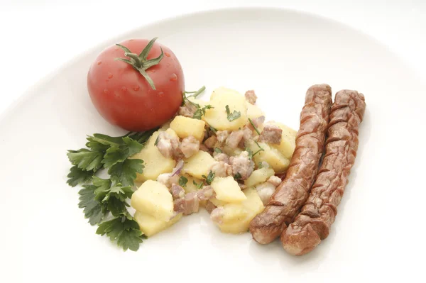 Aardappelsalade en -worst — Stockfoto