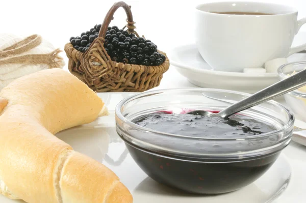 Elderberry 잼으로 아침 식사 — 스톡 사진