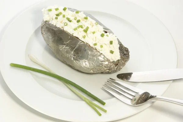 Baked potato with curd cheese — Stock Photo, Image