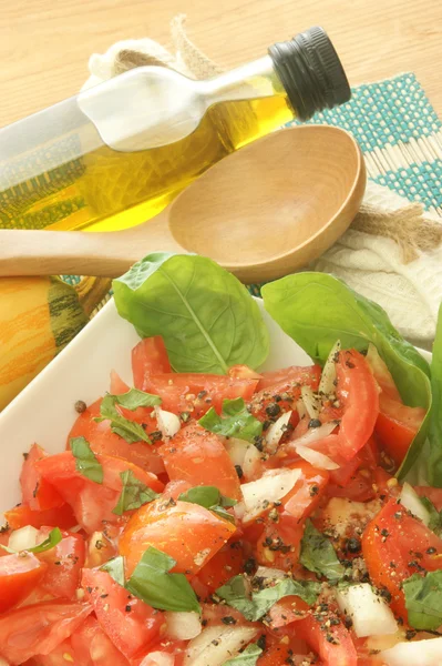 Fresh organic tomato salad — Stock Photo, Image